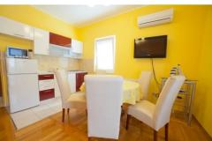 Apartamenty Iris Apartament 3 – žuti foto 2