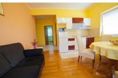 Apartamenty Iris Apartament 3 – žuti foto 3