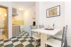 LAGOM apartments  Apartament 4 – CITRINE foto 4