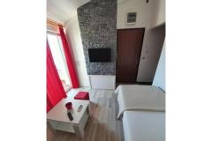 Mariva Holiday Home Apartament 4 – 6 foto 3