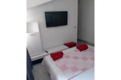 Mariva Holiday Home Apartament 3 – 4 foto 1