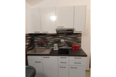 Mariva Holiday Home Apartament 3 – 4 foto 3