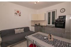 Vila Dinka Apartament 1 – APP 5+2 foto 2