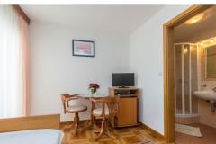 Vila Tonimir Apartament 4 – APP 1+1 foto 5