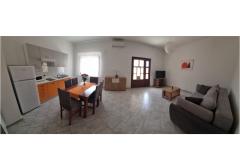 Apartamenty Riva Apartament 1 – App 3+2 foto 1