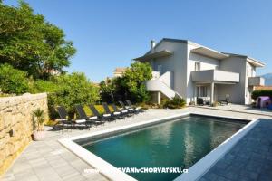Villa Matino, Ražanac – Razanac