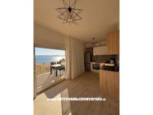 Beachfront Apartamenty A+M