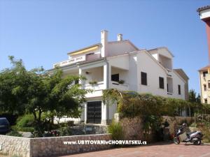 Apartamenty Grzalja-Rozic Krk