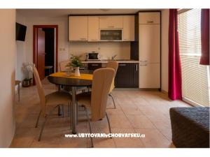 Pakoštane Apartamenty Di-Ana