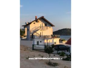 Apartamenty Ruža