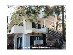 Apartamenty-cupic-trogir.com