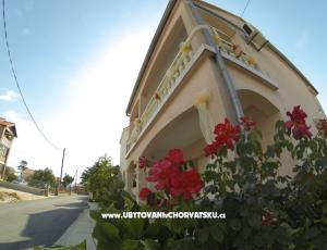 Apartament Maya
