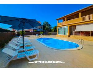 Lucija Retreat - Apartamenty 