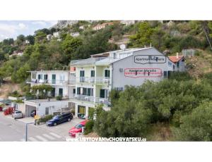 Apartamenty Maraska i Anamaria