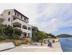 Adria Maja Apartamenty Peljesac