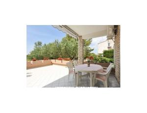 Apartamenty Vrsi, Mulo