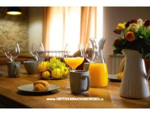 Apartament Dora
