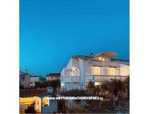 Apartamenty Andrijana Pirovac