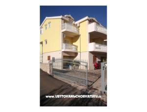 Apartamenty Vinko Banovac 