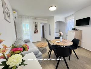 Flowers Apartamenty Pula