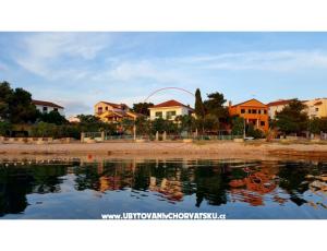 Apartamenty Cvita i  Luca 