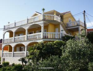 Apartamenty Karmen