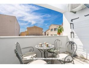 Apartamenty Tucepi Anita