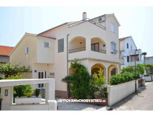 Apartamenty Andrea Vodice