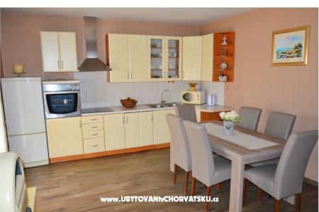 Aparatmani Adrian foto 4