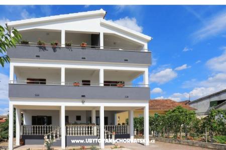 Apartamenty Tomislav foto 2