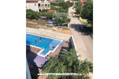 Apartamenty Denis foto 3