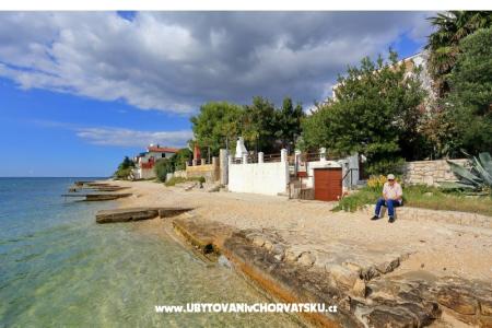 Apartamenty Mikulandra na plaży foto 3