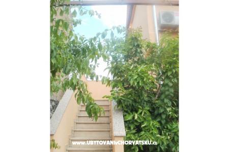 Apartamenty and Pokoje Nediljko foto 3