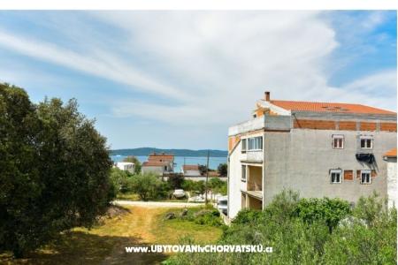 Apartamenty Lovre foto 2