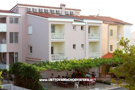 Apartamenty Dodig Biograd Chorwacja