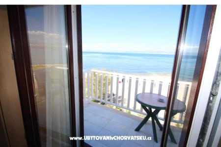 Ap 10m od mora/from sea/von Meer wyspa Brac Chorwacja