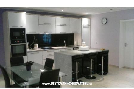 Apartamenty Ina foto 5
