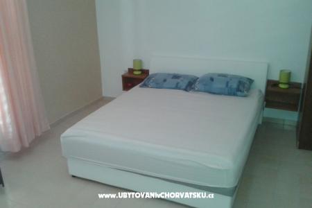 Apartamenty Maina foto 3