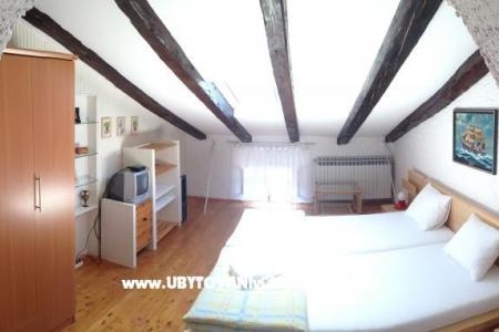 Apartamenty Lungo mare foto 4