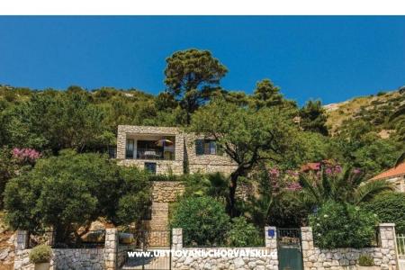 Dom directly on the sea foto 2