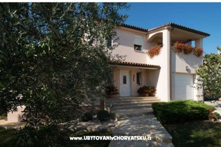 Apartamenty Irena Fazana Chorwacja