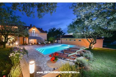 Apartamenty Miluška Sv. Filip i Jakov Chorwacja