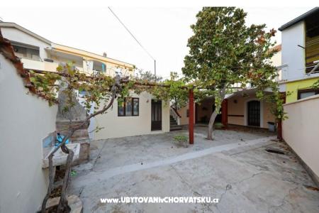 Levante - kuća za odmor Sv. Filip i Jakov Chorwacja