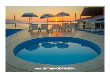 Aparthotel Pecić Gradac foto 5