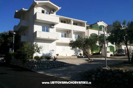 Apartamenty Ivo Gradac – Podaca Chorwacja