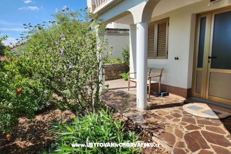 Apartament Karlobag foto 3