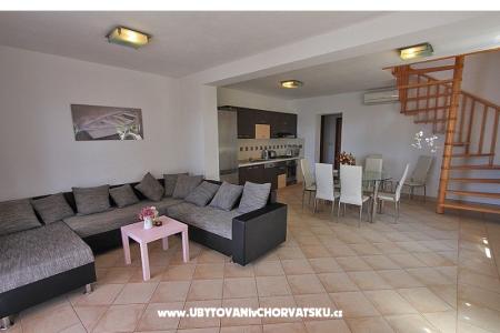 Beachfront Apartamenty Baricevic wit foto 3