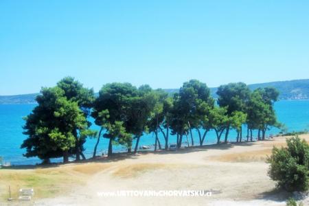 Rumin Apartament 6+2 Kastela Chorwacja