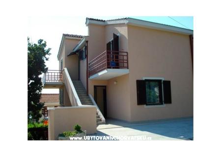 Apartamenty Karla  Njivice foto 2