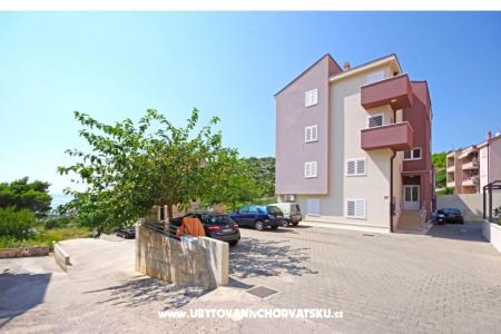 Cezar Apartament Makarska Chorwacja